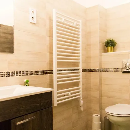 Cozy شقة بودابست